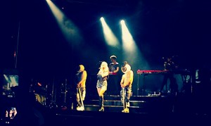 Ke$ha Performing "Blah, Blah, Blah"