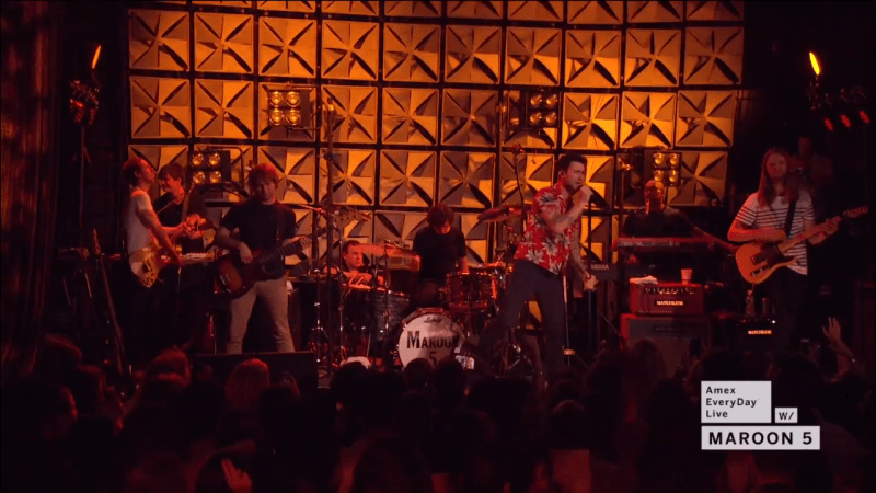 Maroon 5 amex live 3