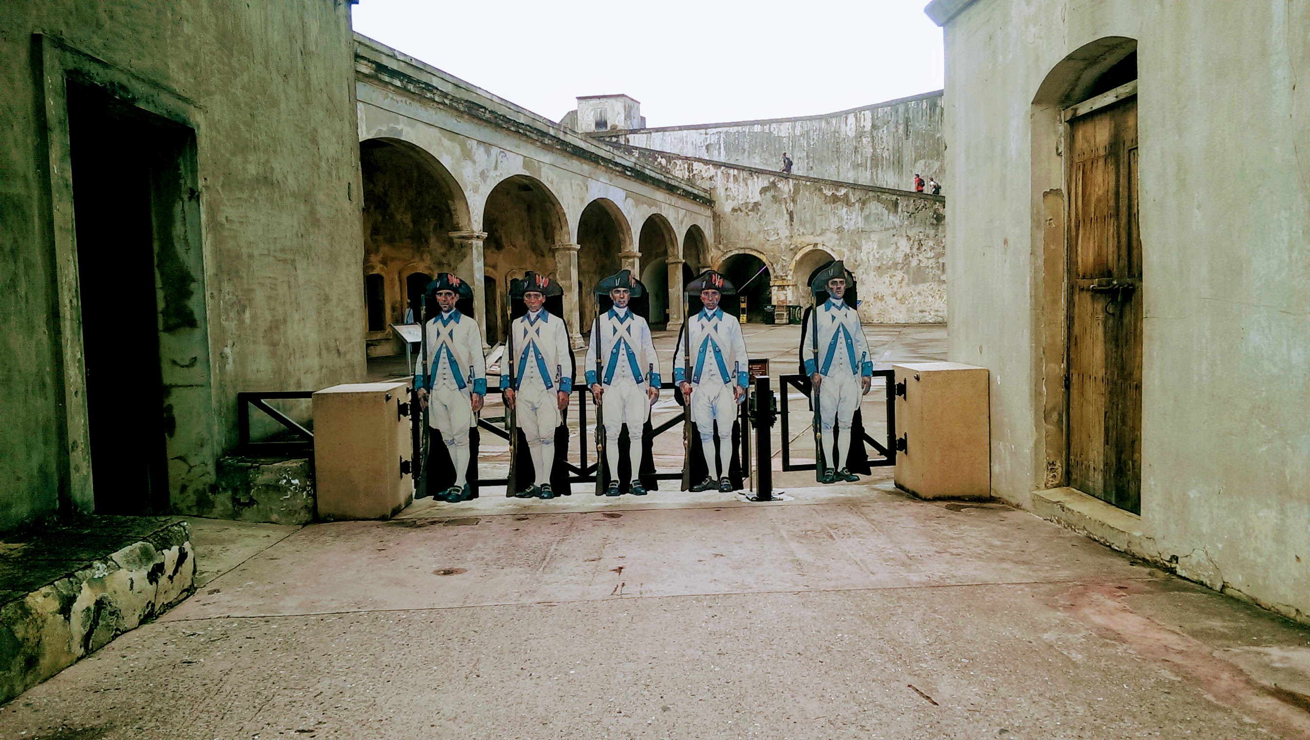 Soldiers stand guard at Castillo San Cristobal